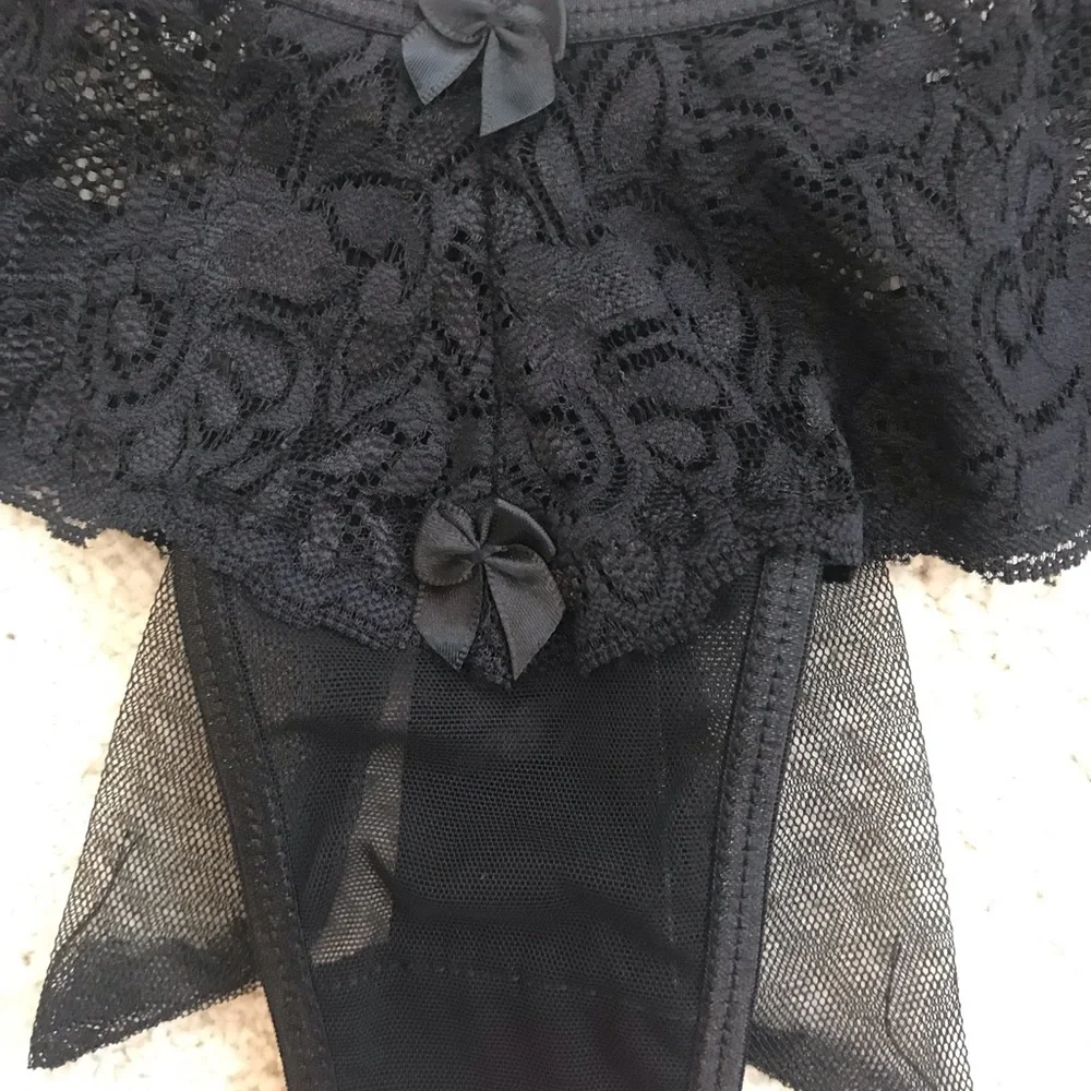 2 Frederick’s Lace Thongs - Picture 6 of 8